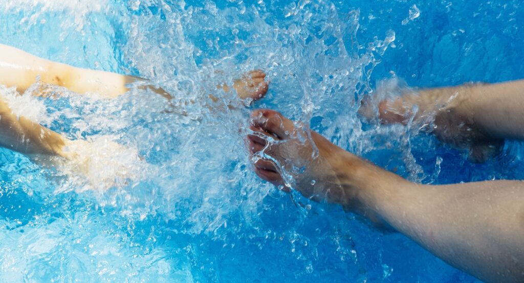 Read more about the article So hält man seinen Pool sauber und frisch!
