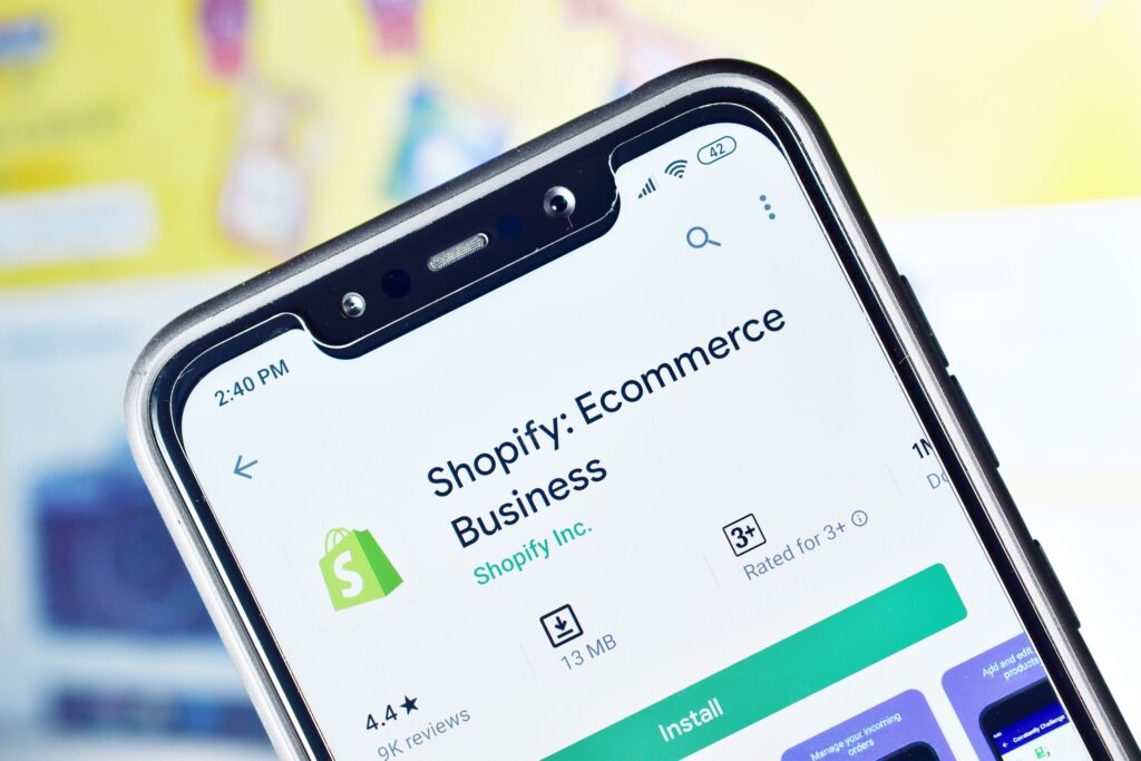 Read more about the article Finde deinen perfekten E-Commerce-Partner: Shopify für Unternehmer